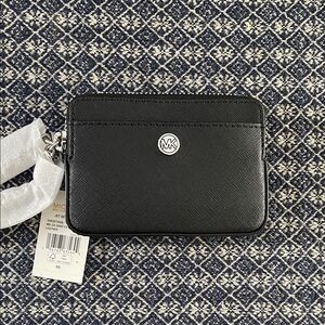 NWT Michael Kors Jet Set Card Case on a chain - Black